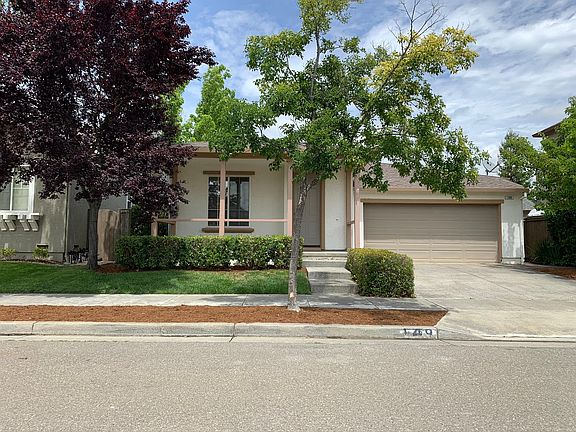 2nd image of 149 Bouquet Cir