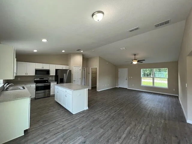13669 SW 113th Pl — Photo 13