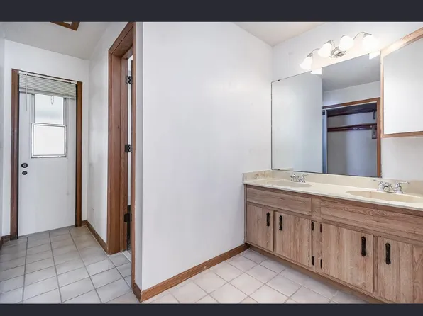 561 Jupiter Blvd NW, Palm Bay, FL 32907