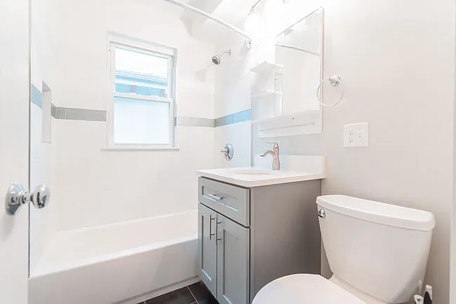 394 Centre St #3 — Photo 18
