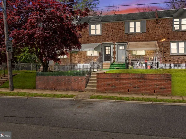 477 Westmont Dr, Collingdale, PA 19023