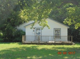 2542 S Laura Ave, Wichita, KS 67216