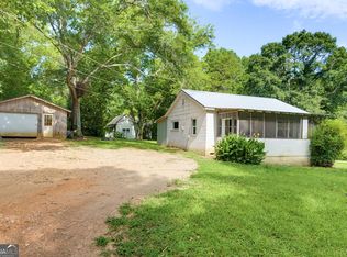 532 Cedartown Ave, Tallapoosa, GA 30176