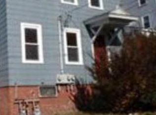 5 McFarland Ct, Worcester, MA 01604