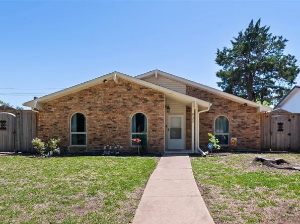 932 Arbor Downs Dr, Plano, TX 75023