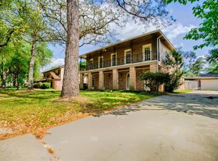 5807 Spanish Oak Dr, Houston, TX 77066