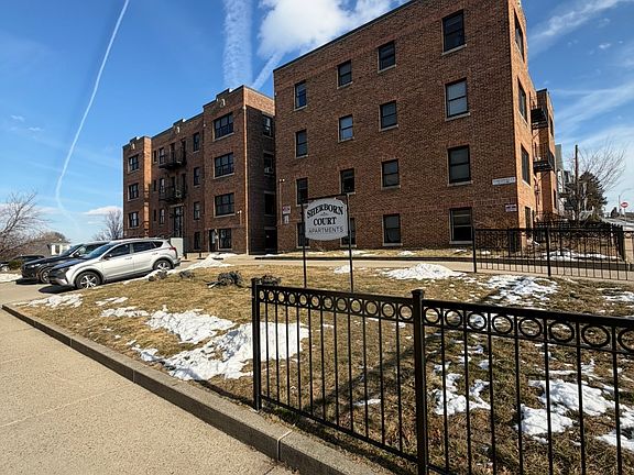 5th image of 465 Broadway APT 6