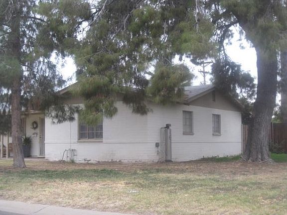 3rd image of 2830 N 69th Pl