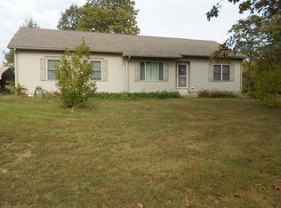 2355 County Road 925 E, Rinard, IL 62878