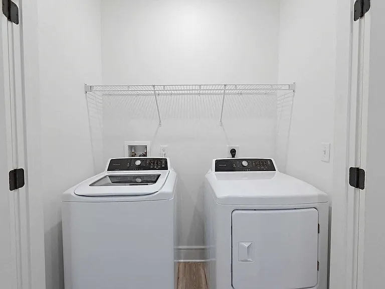 Tropia Luxury Apartments — Photo 75