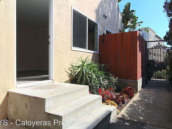 2nd image of 1419 S Bundy Dr #1