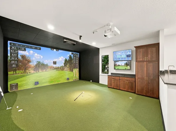 18742 Jarosite Ct, Lakeville, MN 55044