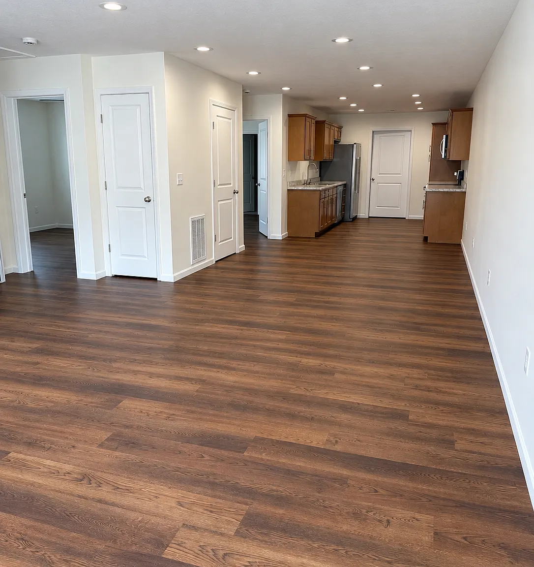 3 bed, 1350 sqft, $1,500 — Photo 3