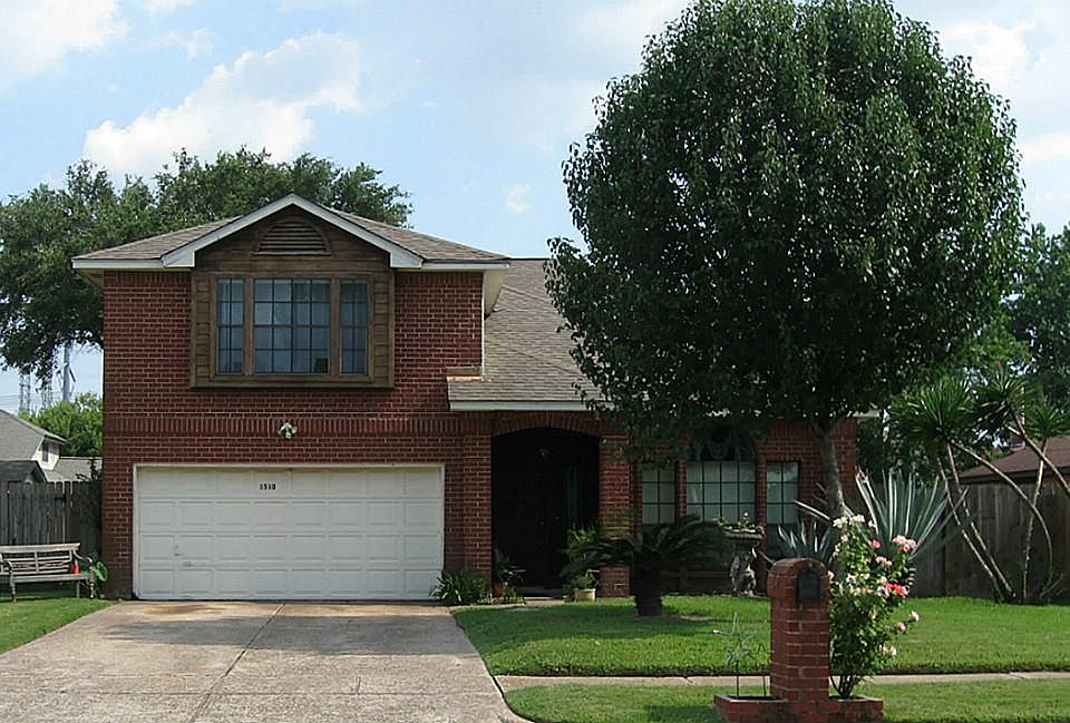 This could be your new home!