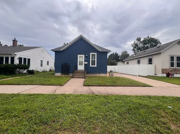 410 E 9th St, Winona, MN 55987