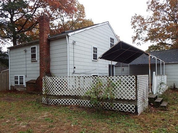 2nd image of 165 E Woodside Ave