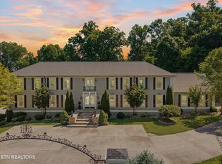 6310 Crown Hill Dr, Knoxville, TN 37918