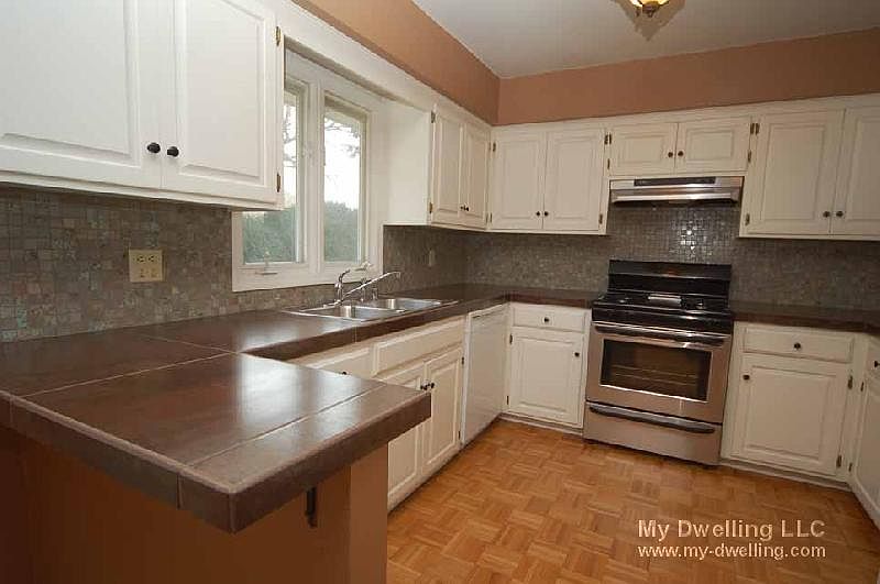 1st image of 3114 N Lake Dr #3114
