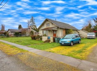 608 Kansas St SW, Orting, WA 98360