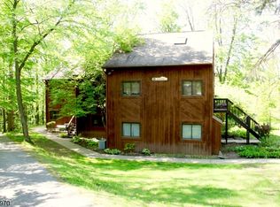 14 Augusta Dr UNIT 4, Vernon, NJ 07462