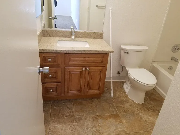 Apartment homes may vary, please ask for details.