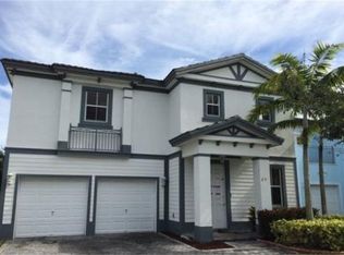 215 NE 31st Ave, Homestead, FL 33033