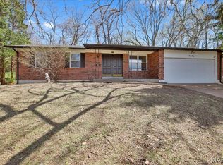 9984 Lochiel Ln, Saint Louis, MO 63137