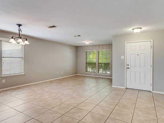 3rd image of 12632 Summerwood Dr