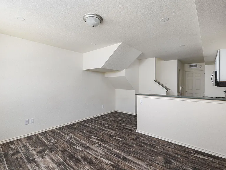 230 S Debus 101b Dr — Photo 4