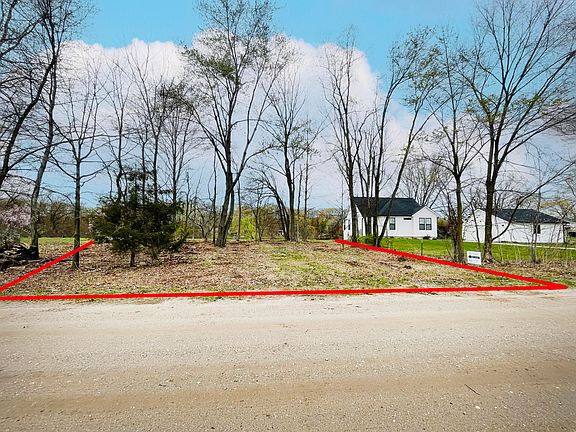 2nd image of 2686 W Geneva Lake Dr