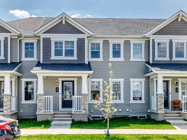 1387 N 148th Ave NW, Calgary, AB T3P 1W2
