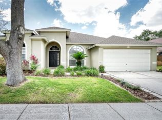 4411 Winding River Dr, Valrico, FL 33596