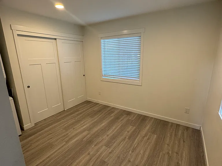 103 NE 95th Ave — Photo 3