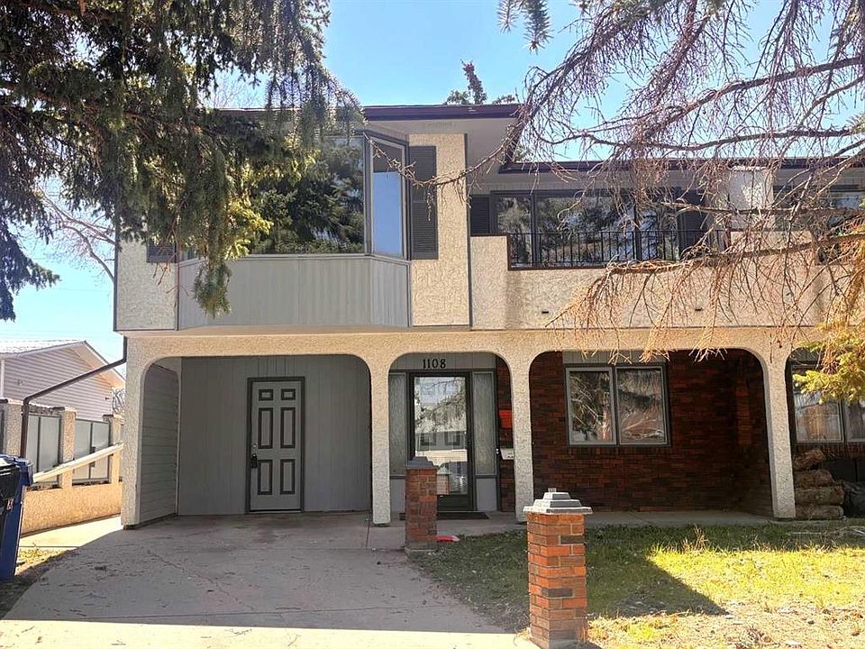 1st image of 1108 10th Ave N