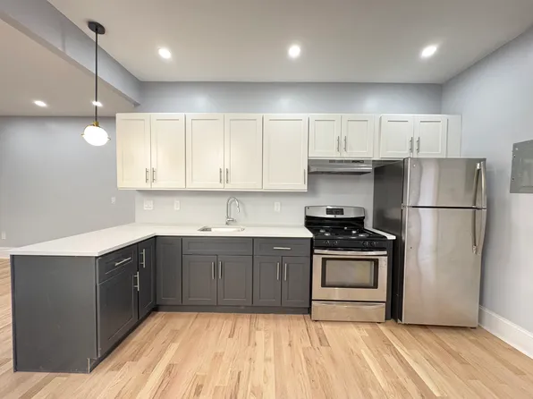 81 Bostwick Avenue image 1 of 6