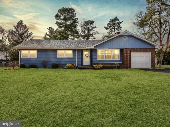 10 Homestead Dr, Millville, NJ 08332