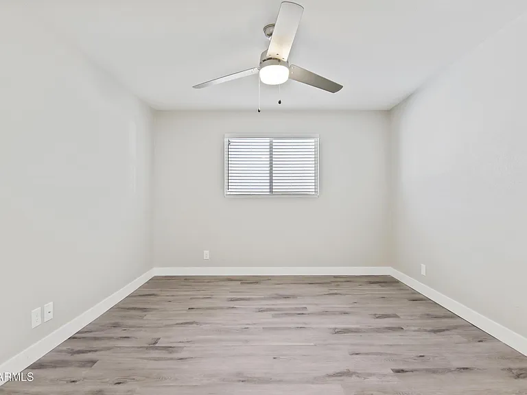 35 W Medlock Dr #9A — Photo 15