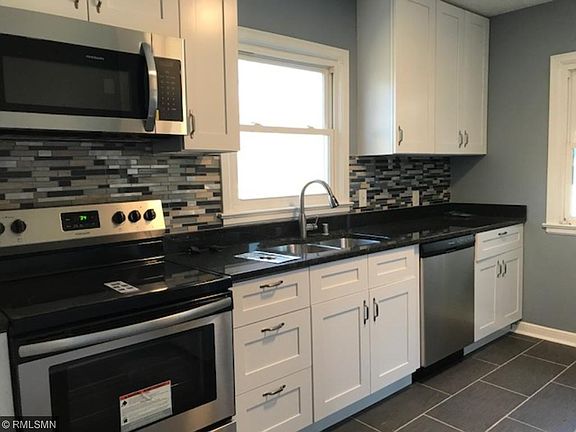 3rd image of 1512 W 66th St