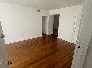 9350 E Bay Harbor Dr APT 4, Bay Harbor Islands, FL 33154