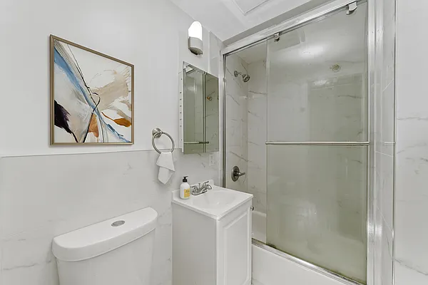 Rented by Vector New York, LLC | media 3