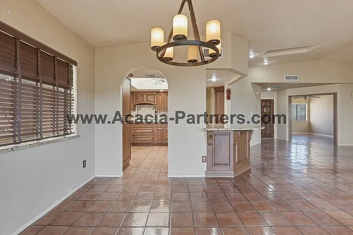 4221 N Summer Set Dr — Photo 9