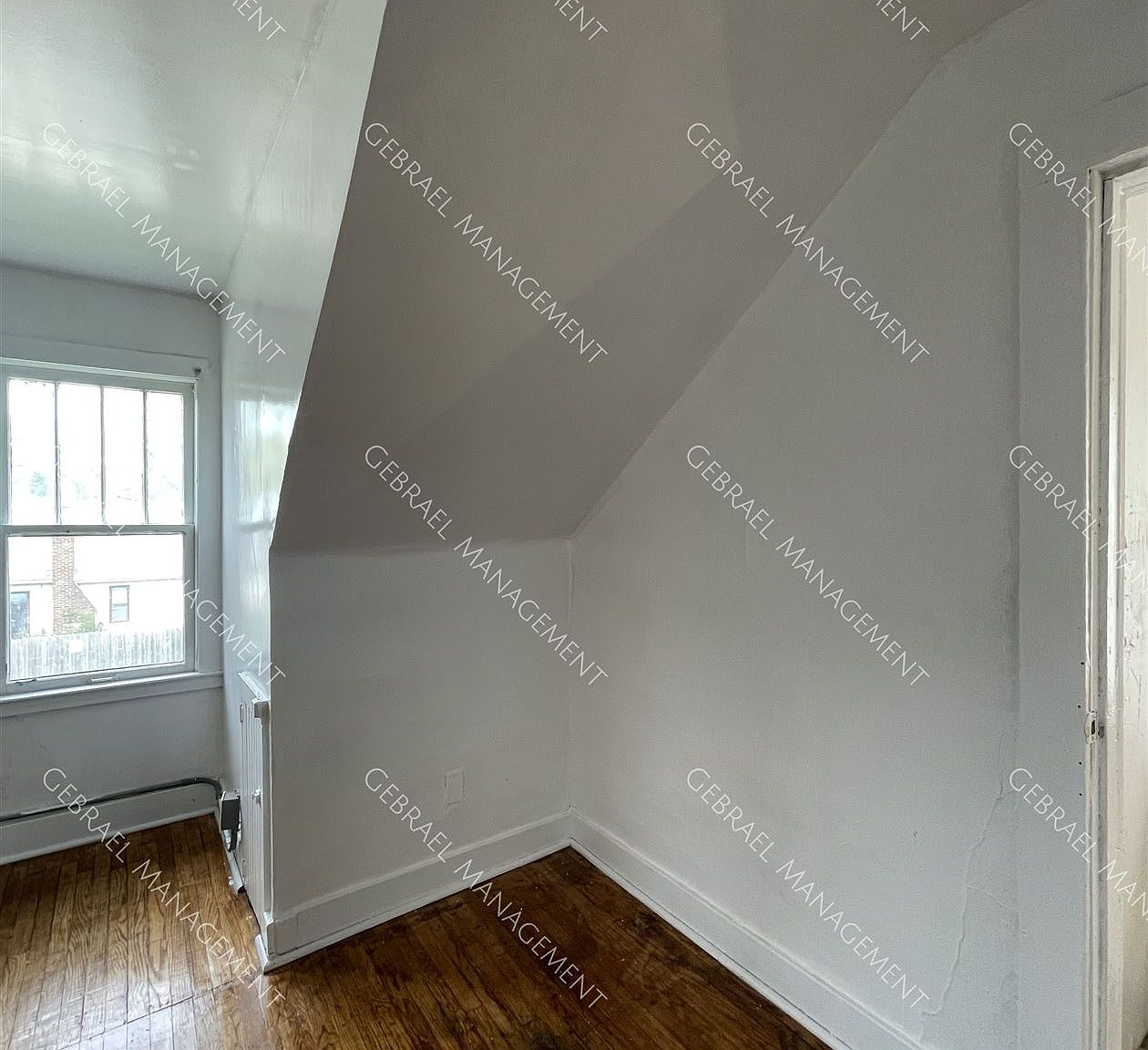 951 Stocker Ave, Flint, MI 48503 Zillow