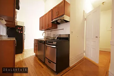 Rented by ZealEstate Group Inc