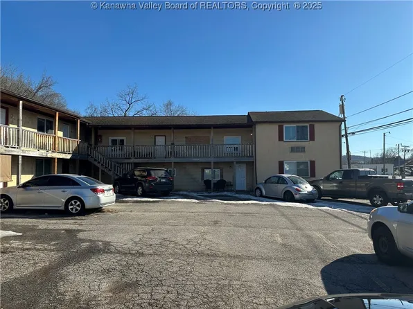 401 Main Ave, Nitro, WV 25143