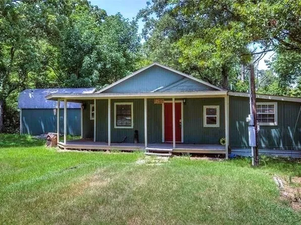 212 Private Road 7721, Emory, TX 75440