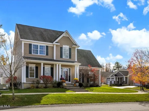 15 Stonebridge Drive, Ballston Lake, NY 12019
