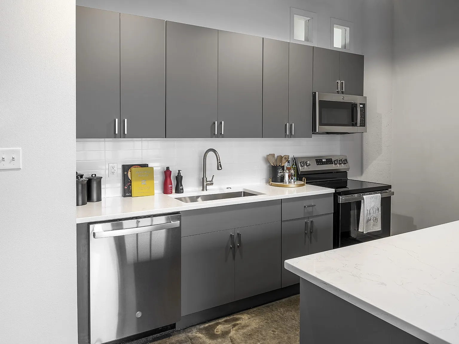 American Can Apartments — Photo 4