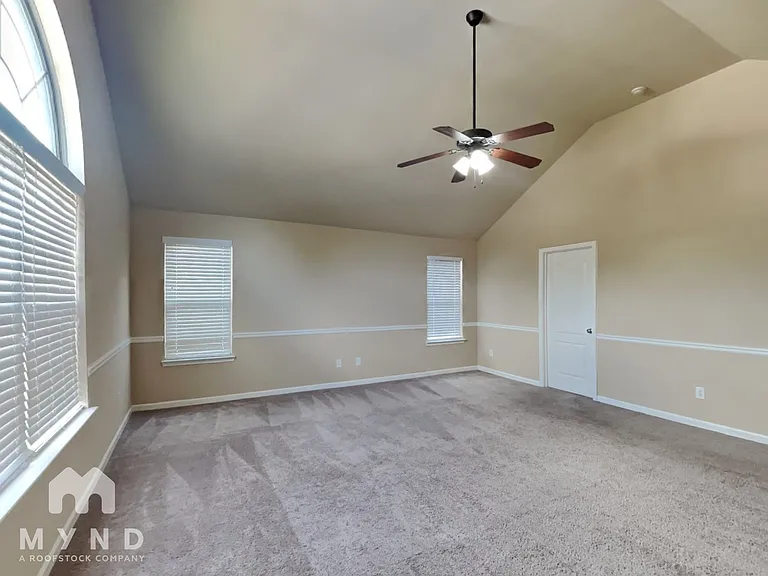 125 Tyre Dr — Photo 12