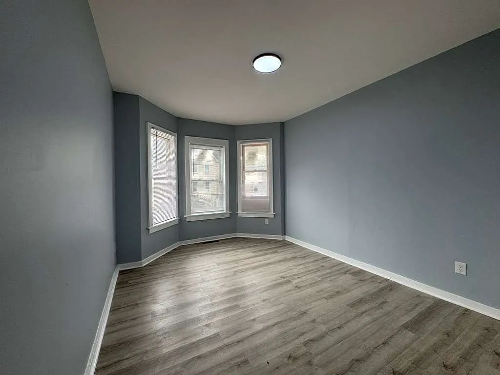 215-217 Rosette Street - 1L — Photo 2