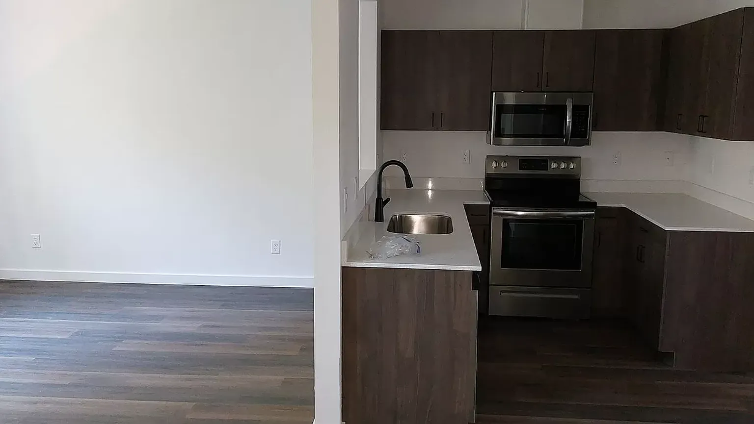 Ames Creek Apartments — Photo 2
